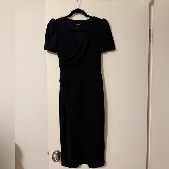 Express Dress - Picture 4 of 7